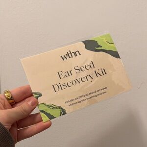 NIB WTHN Ear Seed Discovery Kit